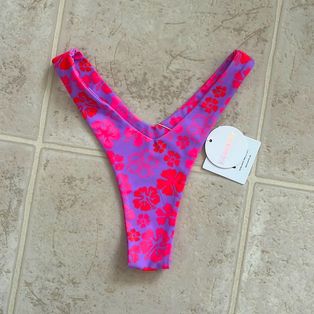 Kulani Kini Thong Bottoms